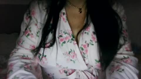 Snapshot of saretta46 chatting on August 1, 2026, 12:32 am Sara online show from August 1, 2026, 12:32 am