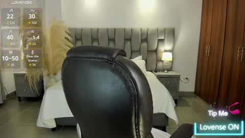 Snapshot of sarita_evanss chatting on June 16, 2026, 2:03 am Saritaaa online show from June 16, 2026, 2:03 am