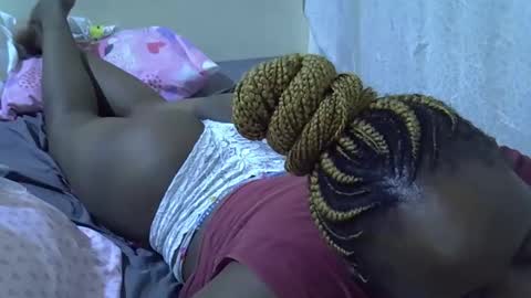 sassy_bella online show from May 28, 2026, 4:21 am
