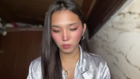 Sassygirl online show from July 7, 2026, 1:52 am