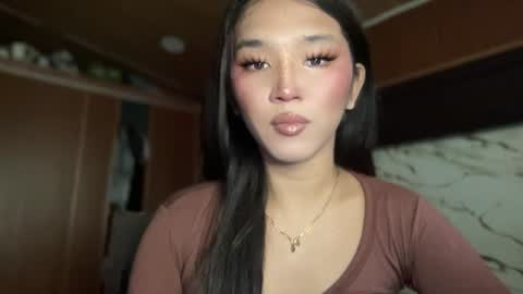 Sassygirl online show from July 27, 2026, 1:12 am