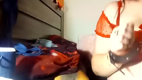 SnowBunny online show from August 8, 2026, 7:43 am