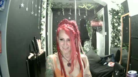 SaucySky online show from June 28, 2026, 9:21 pm