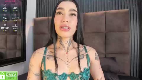 scarlet__jones_ online show from July 30, 2026, 5:17 am