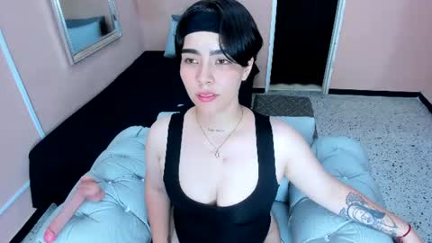 scarlet dream online show from July 17, 2026, 5:03 am