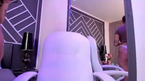 scarleth_blossom online show from June 23, 2026, 1:42 pm