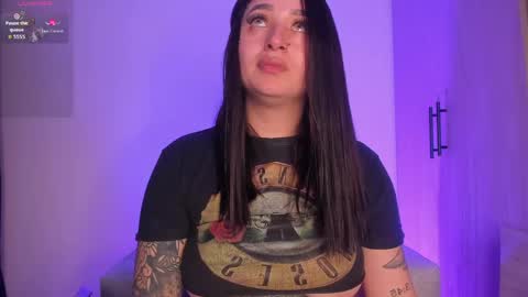 SCARLETT COLLINS online show from May 25, 2026, 11:44 pm