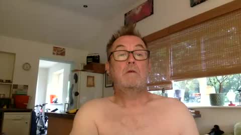 Snapshot of scbiggersballs chatting on July 28, 2026, 7:15 am scbiggersballs online show from July 28, 2026, 7:15 am