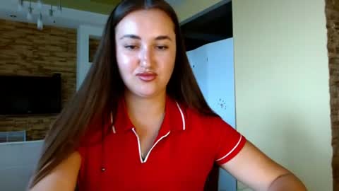 Elizabeth  online show from July 3, 2026, 9:48 am