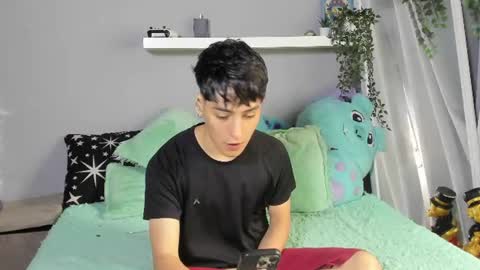 sebastian online show from June 12, 2026, 1:43 pm