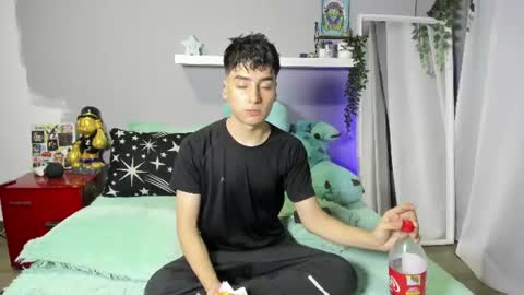 sebastian online show from June 20, 2026, 12:25 am
