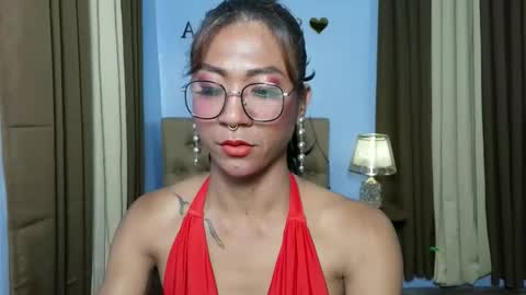 seductive_astrid online show from May 3, 2026, 1:44 am