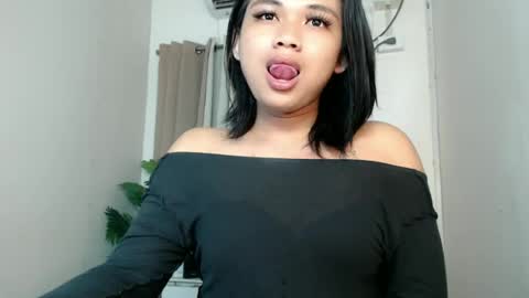 Snapshot of seductivedeluxe69 chatting on June 25, 2026, 8:57 pm Deluxe online show from June 25, 2026, 8:57 pm