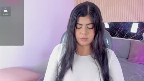 Snapshot of selena_diaz_ chatting on July 9, 2026, 3:43 am Selena online show from July 9, 2026, 3:43 am