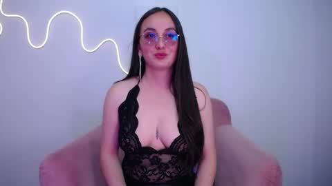 selene_swee online show from June 26, 2026, 10:47 pm