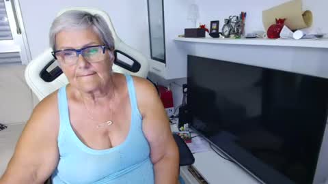 Selenna online show from June 28, 2026, 5:30 pm