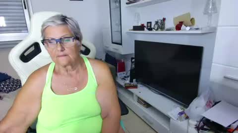 Selenna online show from June 29, 2026, 5:35 pm