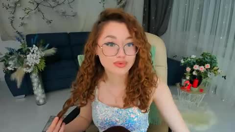 Snapshot of sereneflame chatting on April 30, 2026, 5:08 pm Ophelia online show from April 30, 2026, 5:08 pm