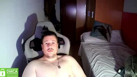 Pollos online show from July 4, 2026, 9:10 pm