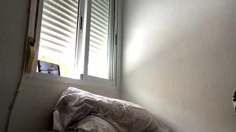 Snapshot of sevillano38papi chatting on July 21, 2026, 10:17 am Tourpollona online show from July 21, 2026, 10:17 am
