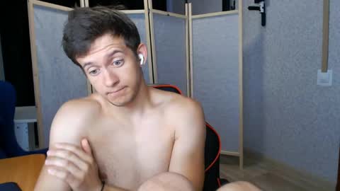 sexstivelove  online show from June 5, 2026, 7:03 am