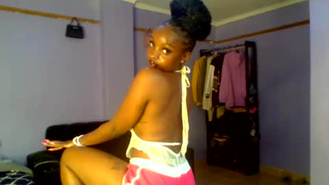 sexxy_daisyy online show from July 6, 2026, 12:24 pm