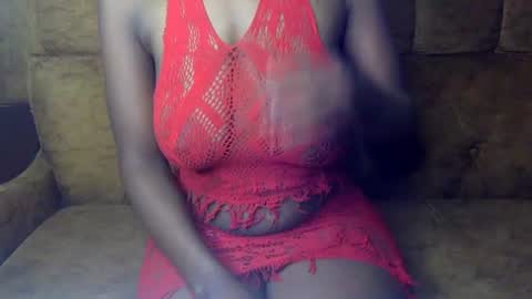 Snapshot of sexy_ellahh chatting on July 8, 2026, 12:26 am Ellahh online show from July 8, 2026, 12:26 am