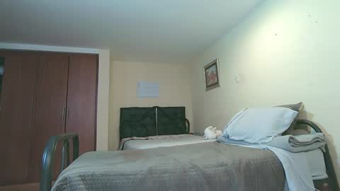 Snapshot of sexyaliceskay chatting on July 17, 2026, 2:24 pm Alice Skay online show from July 17, 2026, 2:24 pm