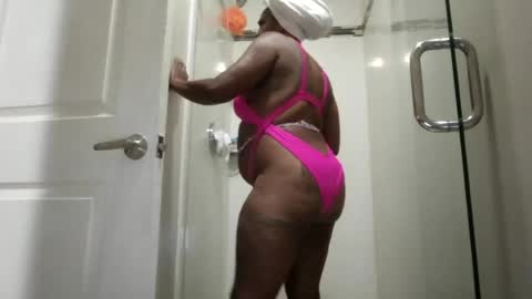 sexybella81 online show from July 24, 2026, 11:19 am