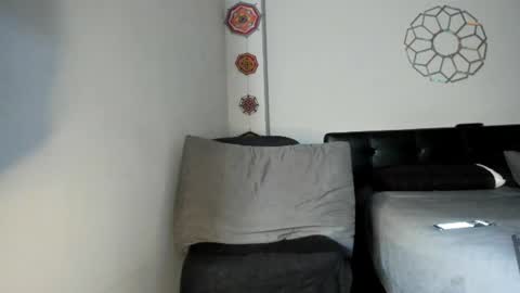 Snapshot of sexycolombian2022 chatting on June 30, 2026, 3:02 pm Antonioylola online show from June 30, 2026, 3:02 pm