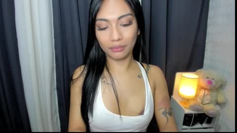 sexygoddessappira online show from December 14, 2025, 12:38 am
