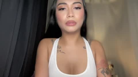 sexygoddessappira online show from June 10, 2026, 5:34 pm
