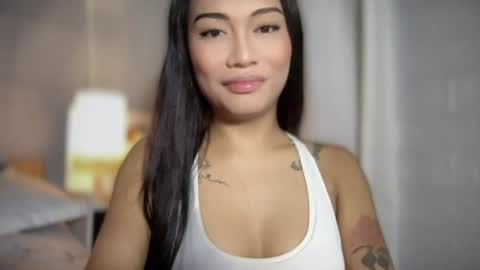 sexygoddessappira online show from June 15, 2026, 7:27 pm