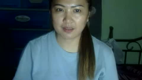 sexyhot_mama4you online show from August 4, 2026, 2:26 am