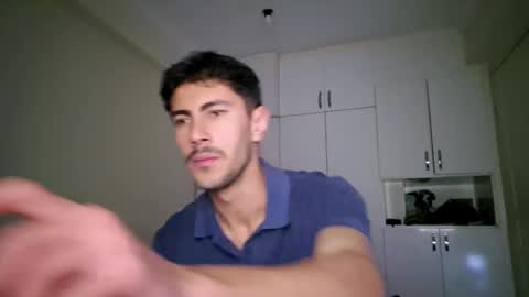 sexymann17 online show from May 22, 2026, 7:52 pm