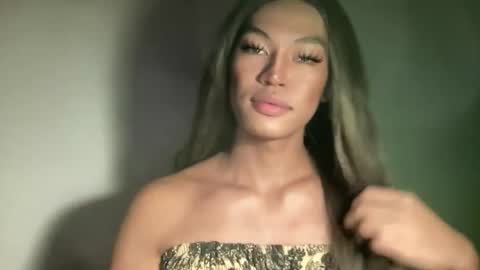 LIEZEL online show from June 8, 2026, 1:33 pm