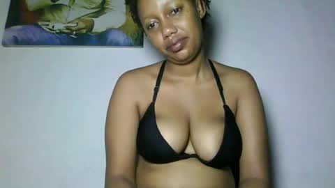 Snapshot of sexyred1738 chatting on June 21, 2026, 3:53 am sexyred1738 online show from June 21, 2026, 3:53 am