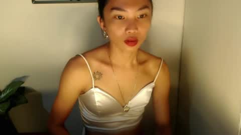 sexyshinixx online show from August 5, 2026, 7:55 am