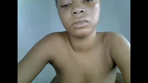 Snapshot of sexyxpeach chatting on July 16, 2026, 9:32 pm sexyxpeach online show from July 16, 2026, 9:32 pm