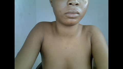 Snapshot of sexyxpeach chatting on July 23, 2026, 1:58 am sexyxpeach online show from July 23, 2026, 1:58 am