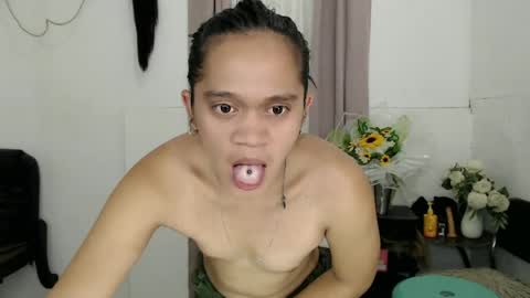 Snapshot of shaira_fucker chatting on June 23, 2026, 7:39 am shaira_fucker online show from June 23, 2026, 7:39 am