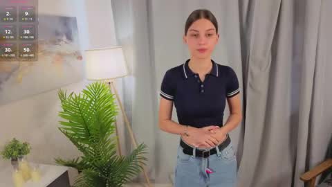 Christina online show from May 3, 2026, 4:07 am