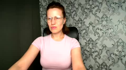 Snapshot of shannen_sweet chatting on July 5, 2026, 8:21 am Shannen online show from July 5, 2026, 8:21 am