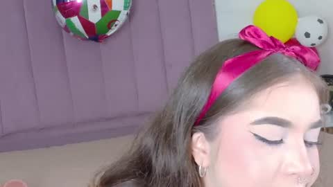 Snapshot of shanntal__ chatting on June 24, 2026, 7:46 pm Shanntal online show from June 24, 2026, 7:46 pm