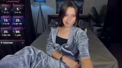 Alexis online show from December 3, 2024, 6:37 am