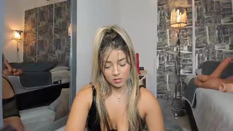 Snapshot of shofiavega chatting on August 6, 2026, 6:54 pm SHOFIA online show from August 6, 2026, 6:54 pm