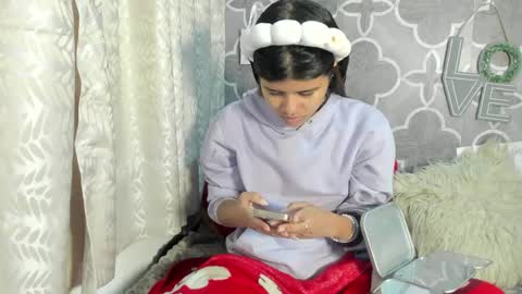 sidney_brownn online show from June 9, 2026, 5:30 am