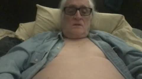 Snapshot of silverliam chatting on December 14, 2025, 6:19 am Liam online show from December 14, 2025, 6:19 am