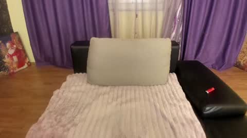 Snapshot of silvyalove chatting on June 13, 2026, 8:18 pm Silvya online show from June 13, 2026, 8:18 pm
