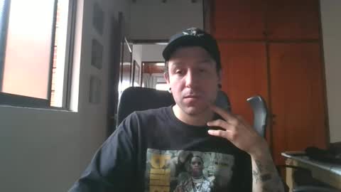 Snapshot of simonm777 chatting on September 8, 2025, 7:13 pm simonm777 online show from September 8, 2025, 7:13 pm